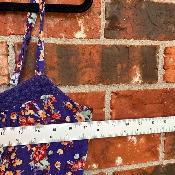 Torrid 1 Womens Blue Floral Multicolor Challis Shirred Back Spaghetti Strap Tank - Picture 7 of 8